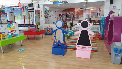 Small Place Coffee & Fun - San Borja