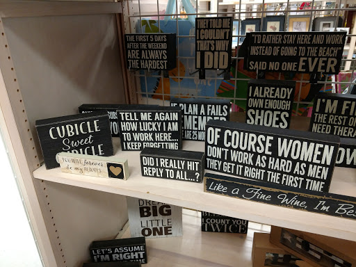 Department Store «Burkes Outlet», reviews and photos, 1389 Nashville Rd, Franklin, KY 42134, USA