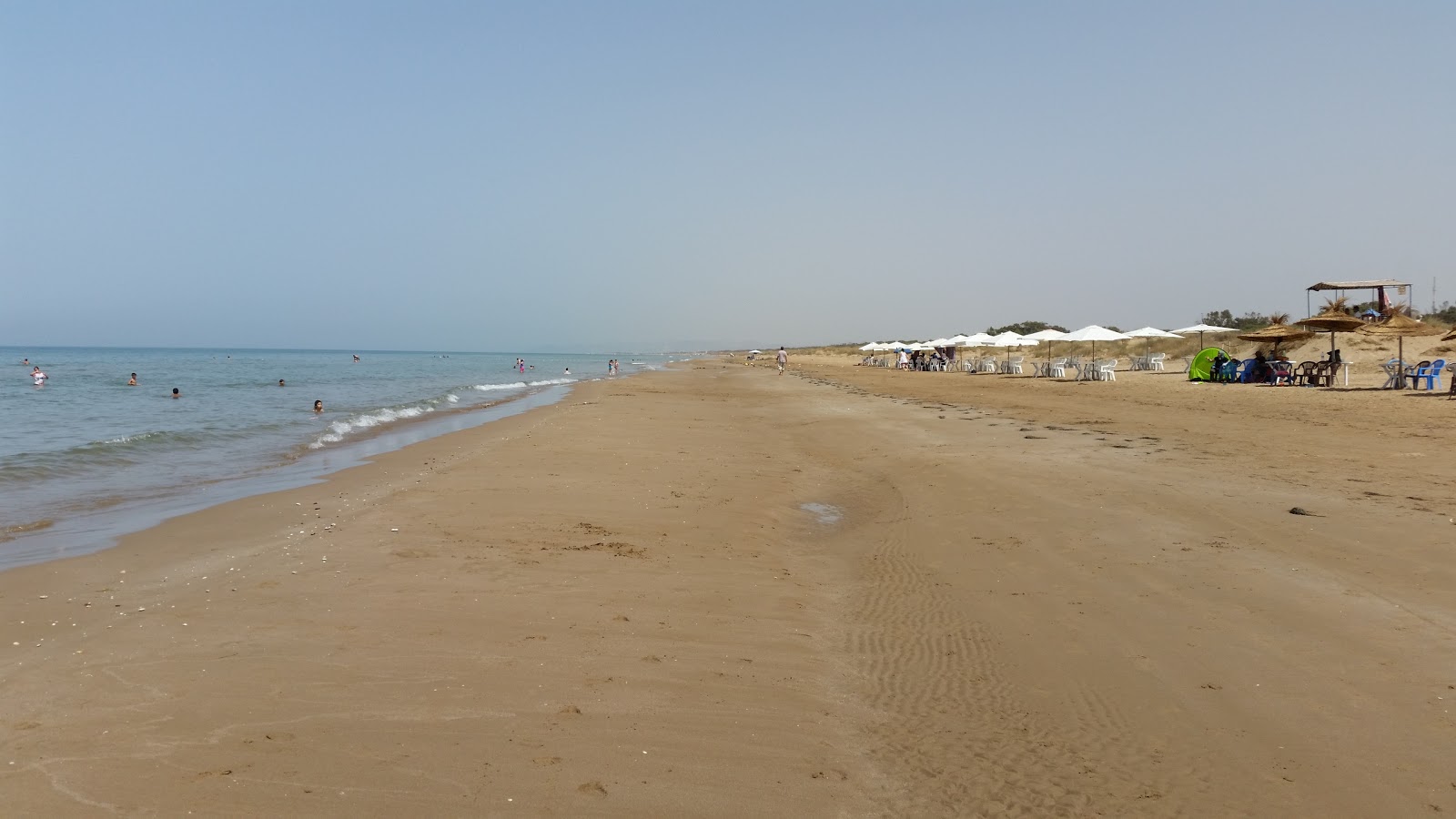Zdjęcie Saidia beach z proste i długie