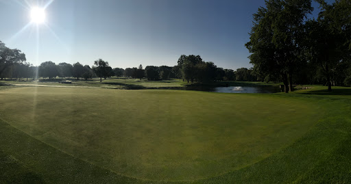 Country Club «Ozaukee Country Club», reviews and photos, 10823 N River Rd, Mequon, WI 53092, USA