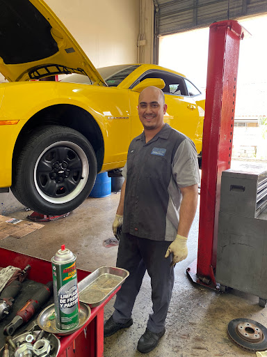 Auto Repair Shop «Hialeah Auto Care Center», reviews and photos, 5988 W 20th Ave, Hialeah, FL 33016, USA