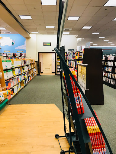 Book Store «Barnes & Noble», reviews and photos, 1553 Almonesson Rd, Deptford Township, NJ 08096, USA