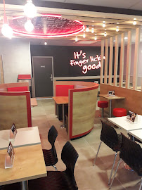 Atmosphère du Restaurant KFC Vélizy à Vélizy-Villacoublay - n°12