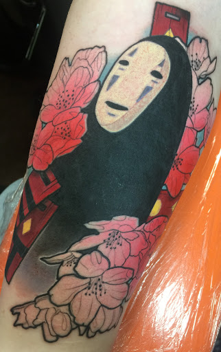 Tattoo Shop «A Thin Line Tattoo», reviews and photos, 9 E Wilson St, Batavia, IL 60510, USA