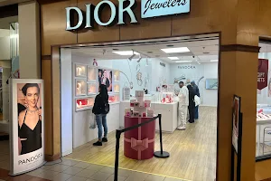 PANDORA Jewelry @ Dior Jewelers - Southlake Mall, Morrow, GA-30260. Authorized PANDORA Dealer in Metro Atlanta. image