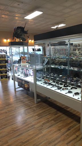 Sporting Goods Store «Cutting Edge Sporting Goods-In», reviews and photos, 206 W Main St, Greensburg, IN 47240, USA