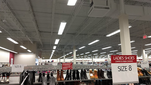 Clothing Store «Burlington Coat Factory», reviews and photos, 1160 Dawsonville Hwy, Gainesville, GA 30501, USA