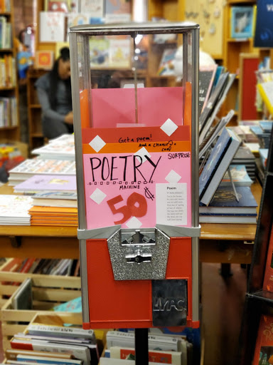 Book Store «57th Street Books», reviews and photos, 1301 E 57th St, Chicago, IL 60637, USA