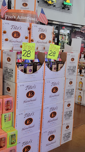 Liquor Store «Tower Liquors», reviews and photos, 18611 E 48th Pl #110, Denver, CO 80249, USA