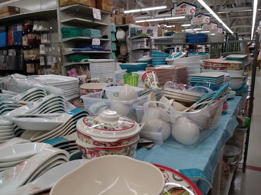 Discount Store «National Wholesale Liquidators», reviews and photos, 725 William T Morrissey Blvd, Dorchester, MA 02122, USA