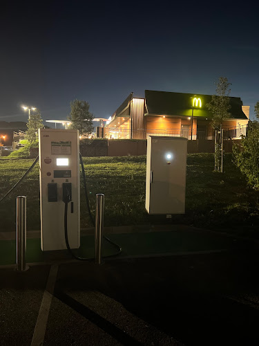 Borne de recharge de véhicules électriques Lidl Charging Station Freyming-Merlebach