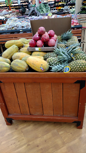 Grocery Store «J & J Foods», reviews and photos, 1075 Jesse Jewell Pkwy, Gainesville, GA 30501, USA