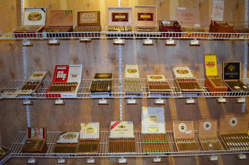 Tobacco Shop «Smoke N Chill Novelties», reviews and photos, 11150 Research Blvd #209, Austin, TX 78759, USA