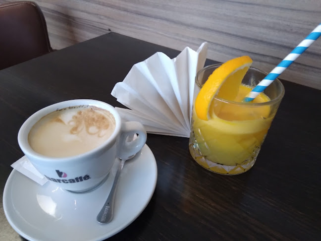 Recenzije Biberon Caffe Šibenik u Šibenik - Kafić