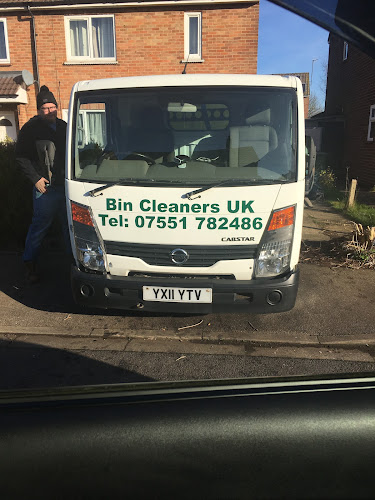 Comments and reviews of Bin Cleaners UK