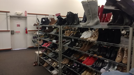 Clothing Store «Burlington Coat Factory», reviews and photos, 7685 Sudley Rd, Manassas, VA 20109, USA