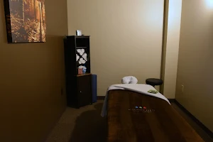 Elements Massage image