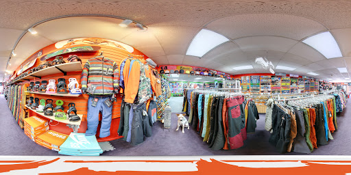 Skateboard Shop «Funtastik Skate and Snowboard Shop», reviews and photos, 18 W Main St, Mechanicsburg, PA 17055, USA