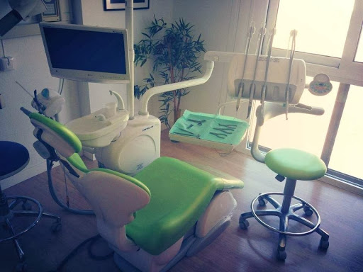 Clínica Dental Doctores Letrán Camacho en Rota, Cádiz