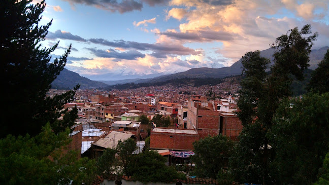 Gabino Uribe 255, Huaraz 02001, Perú