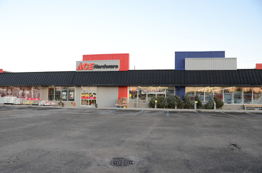 Hardware Store «Brownsburg Ace Hardware», reviews and photos, 800 E Main St, Brownsburg, IN 46112, USA