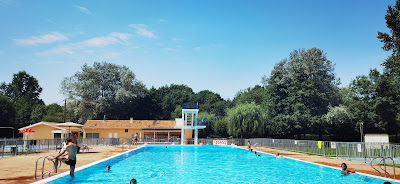 Base de Loisirs Gardes Le Pontaroux /Piscine intercommunale à Gardes-le-Pontaroux