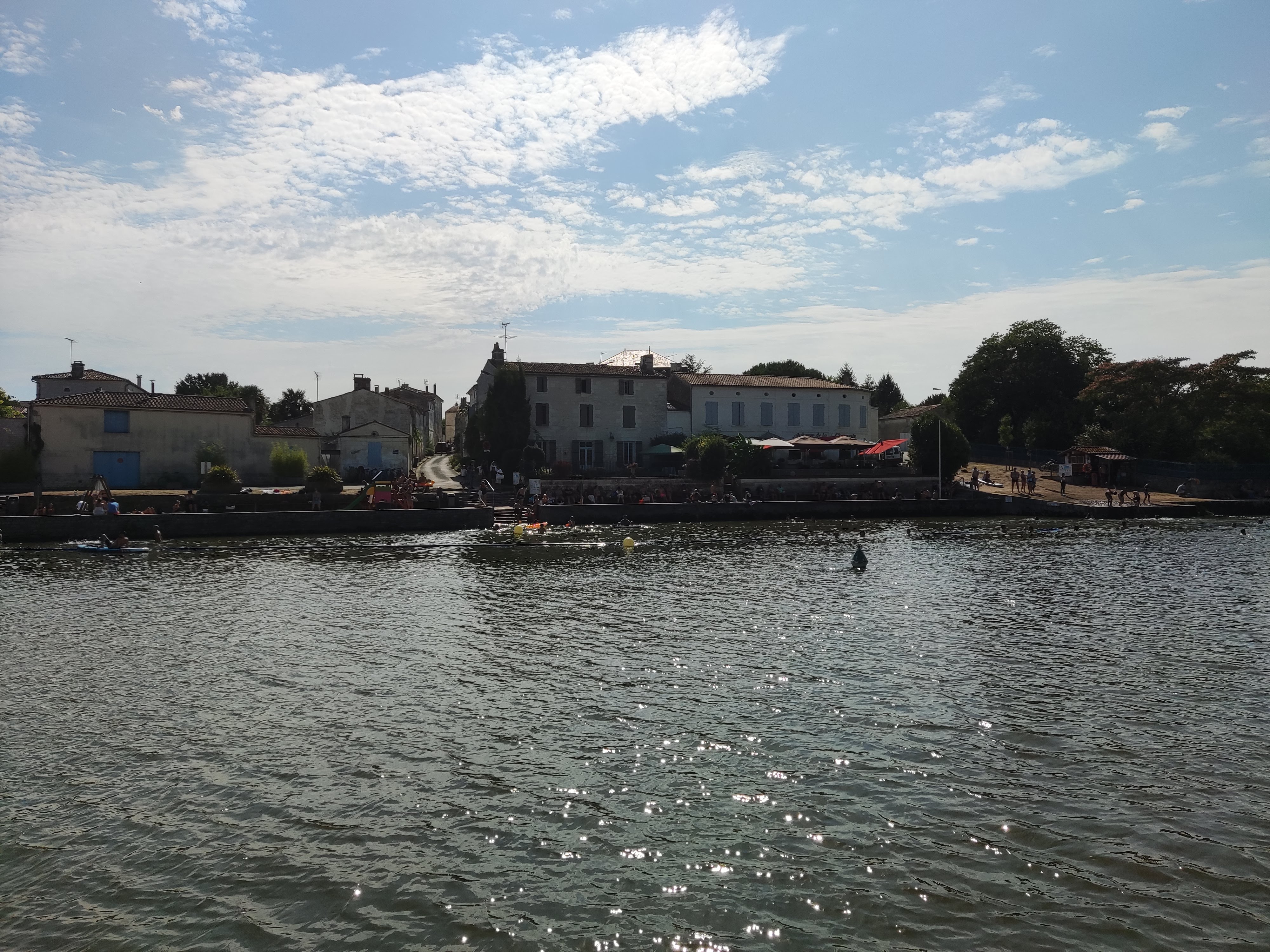 Photo n° 40 de l'avis de Resc.d fait le 16/08/2022 à 18:47