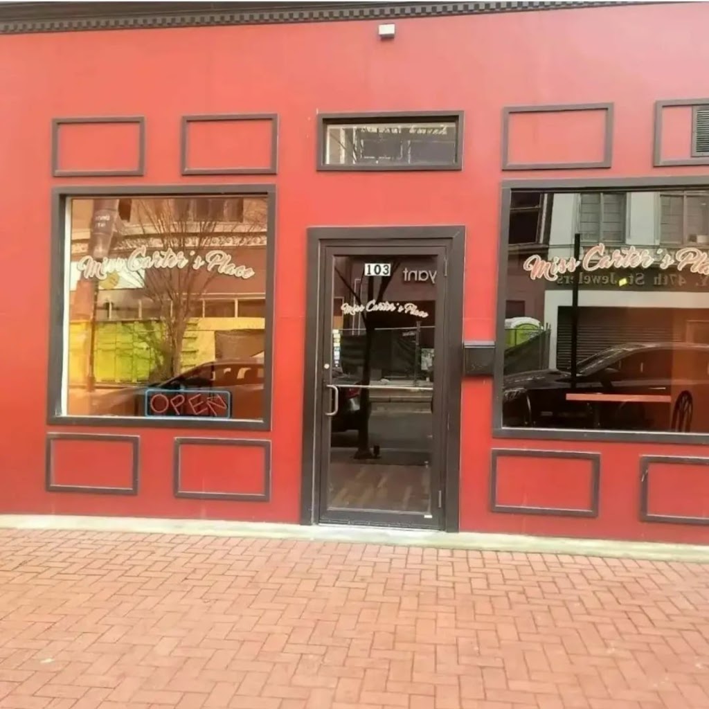 Miss Carters Place 21201