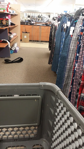 Clothing Store «Burlington Coat Factory», reviews and photos, 2035 S Robert St, West St Paul, MN 55118, USA