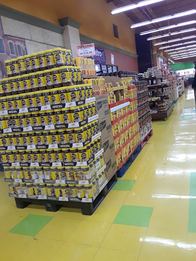 Grocery Store «Valli Produce of Glendale Heights», reviews and photos, 155 E N Ave, Glendale Heights, IL 60139, USA