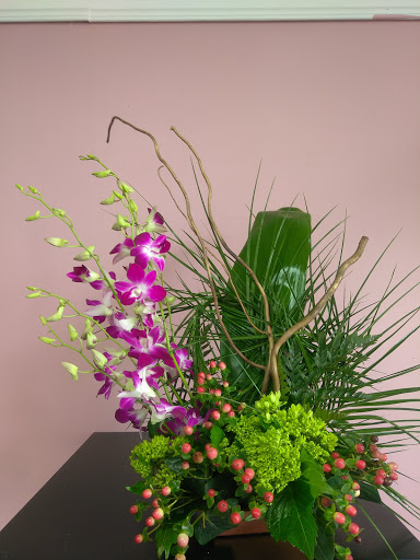 Florist «Omel Flowers», reviews and photos, 5898 W 16th Ave, Hialeah, FL 33012, USA