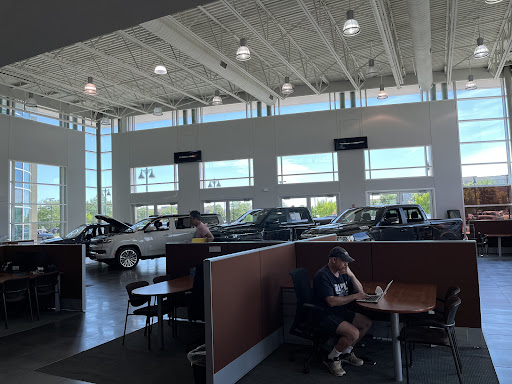 Jeep Dealer «Fields Chrysler Jeep Dodge RAM Glenview», reviews and photos, 2800 Patriot Blvd, Glenview, IL 60026, USA