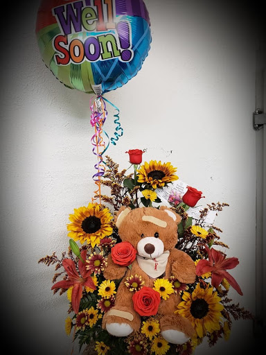 Florist «Moates Florist», reviews and photos, 5034 N Nebraska Ave, Tampa, FL 33603, USA