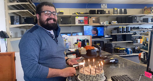 Pawn Shop «Family Jewelry & Loan», reviews and photos, 422 N Green Bay Rd, Waukegan, IL 60085, USA