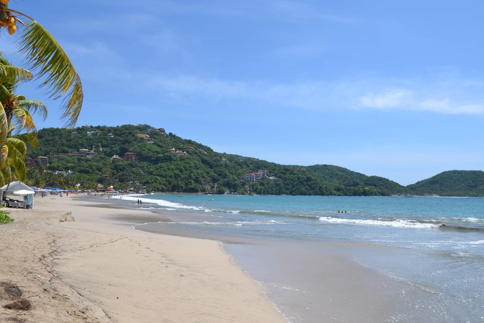 Foto de Playa La Ropa - recomendado para viajeros en familia con niños