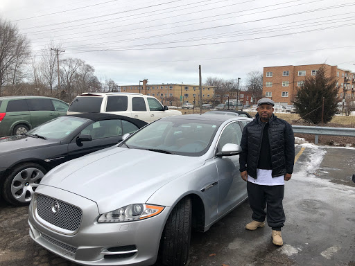 Used Car Dealer «Redefined Auto Sales», reviews and photos, 5050 Dempster St, Skokie, IL 60077, USA