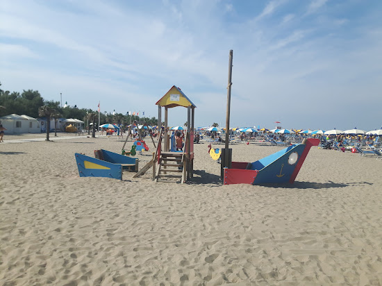 Spiaggia Bacucco, Isola Verde