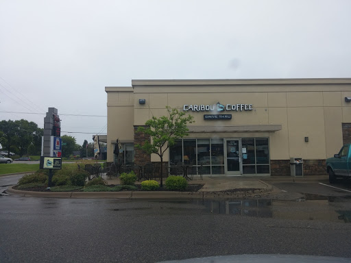 Caribou Coffee, 2218 County Rd D West, St Paul, MN 55112, USA, 