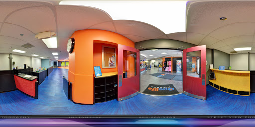 Health Club «Onelife Fitness - Newport News Gym», reviews and photos, 815 City Center Blvd, Newport News, VA 23606, USA