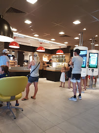 Atmosphère du Restauration rapide McDonald's à Saint-Maximin-la-Sainte-Baume - n°2