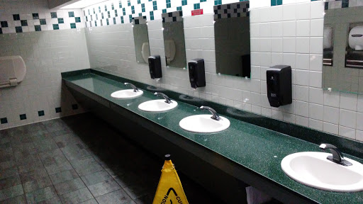 Movie Theater «UA Kaufman Astoria Cinemas 14 & RPX», reviews and photos, 35-30 38th St, Astoria, NY 11101, USA