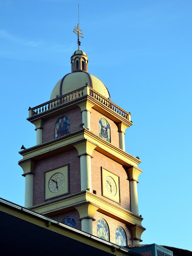 Opiniones de Basílica Católica de La Santísima Trinidad en Cuenca - Iglesia
