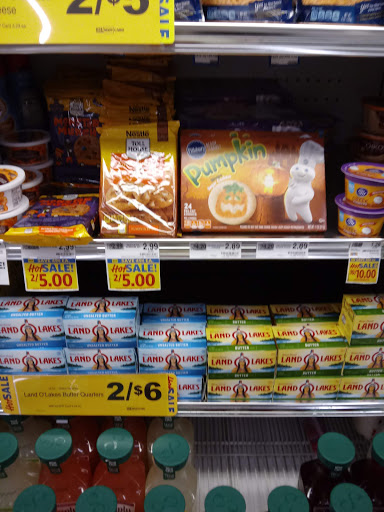 Shopping Mall «Pantops Shopping Center», reviews and photos, 250 Free Bridge Ln, Charlottesville, VA 22911, USA