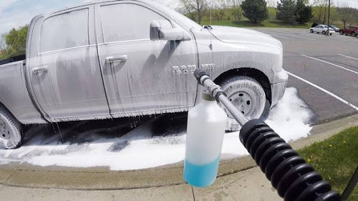 Crystal Clear Mobile Detailing and Lawn Service en Gulfport