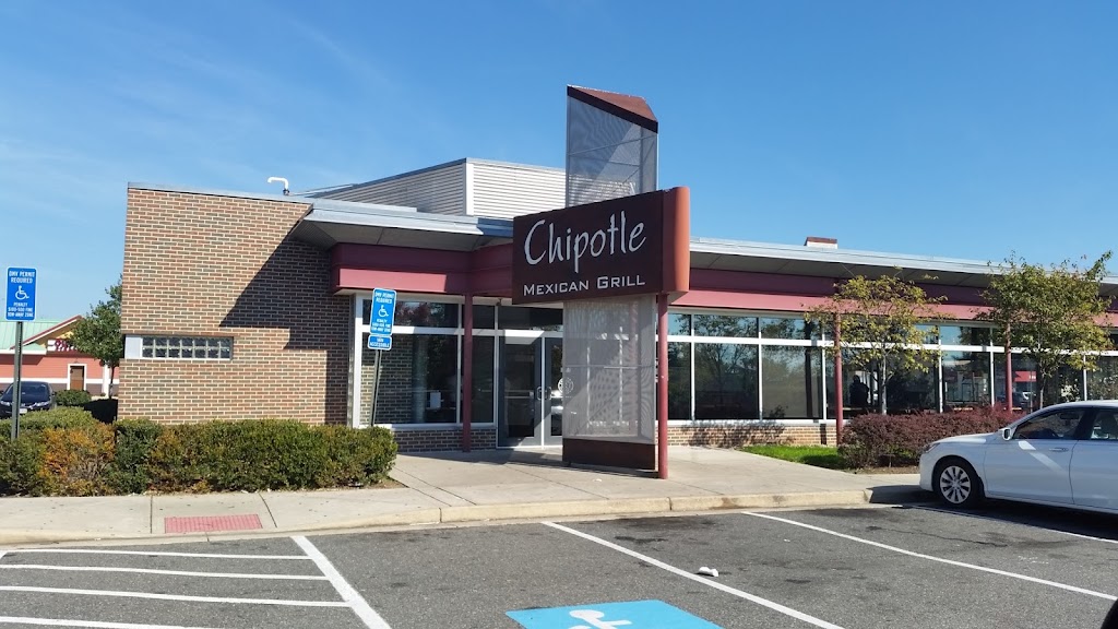 Chipotle Mexican Grill 22306