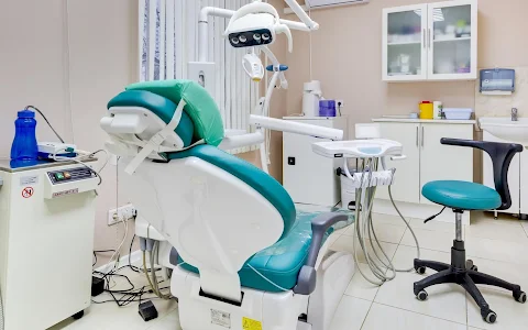 Клиника семейной стоматологии | Восточное Бирюлёво | Виниры, детская стоматология, имплантация зубов image