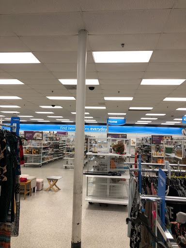 Clothing Store «Ross Dress for Less», reviews and photos, 6327 Stewart Rd, Galveston, TX 77551, USA