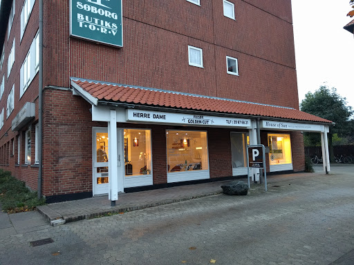 Frisør Golden Cut in Søborg, Gladsaxe