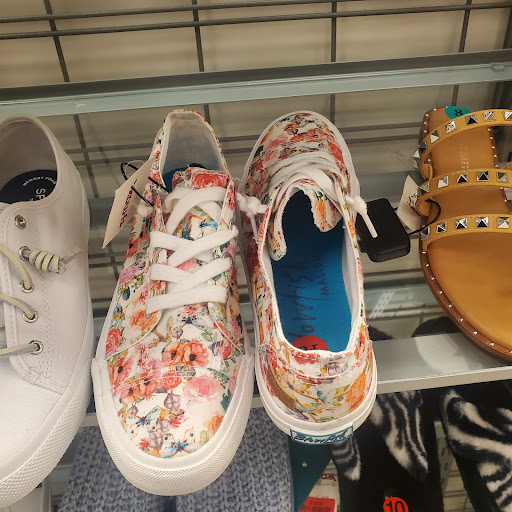 Department Store «T.J. Maxx», reviews and photos, 4932 S Kedzie Ave, Chicago, IL 60632, USA