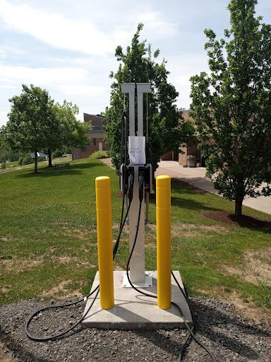 Community Center «Perinton Community Center», reviews and photos, 1350 Turk Hill Rd, Fairport, NY 14450, USA